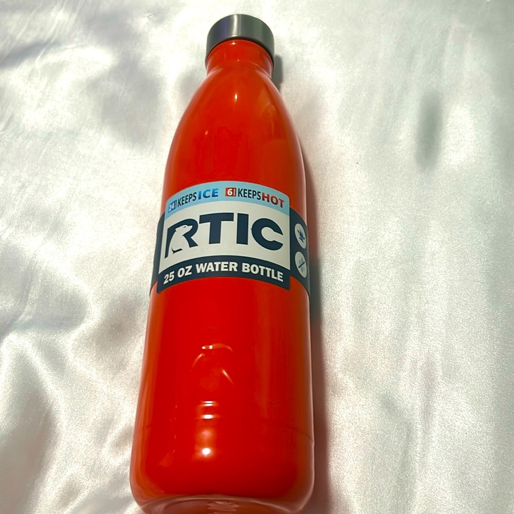 Orange RTIC 25oz water bottle